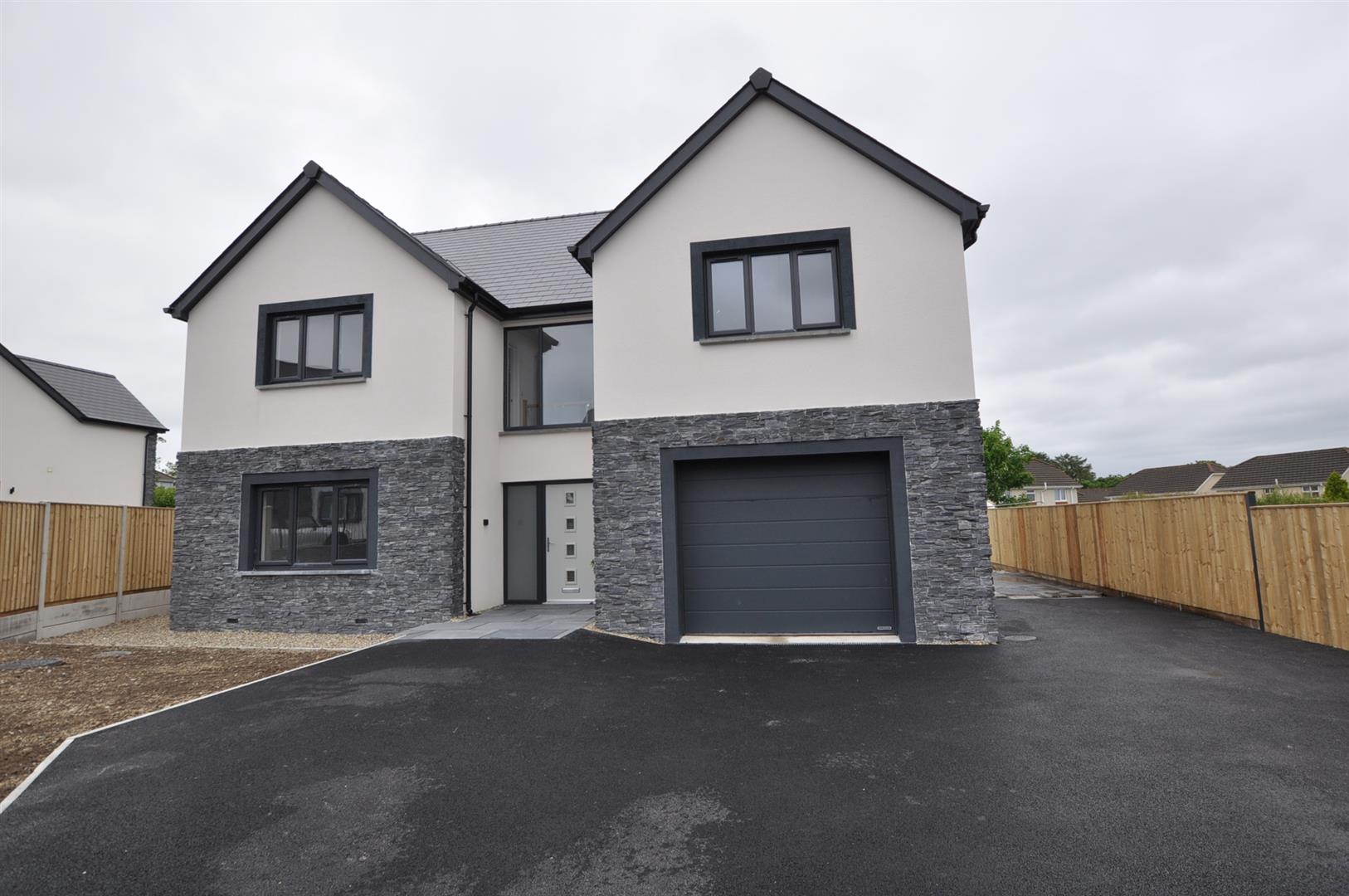 Peniel, Carmarthen Terry Thomas & Co Estate Agents in Carmarthenshire West Wales